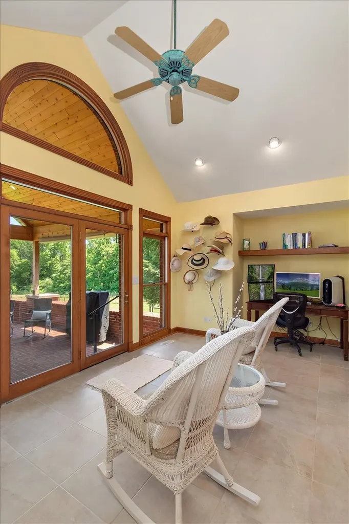2309 Allen Ferry Road Smithville TN 37166