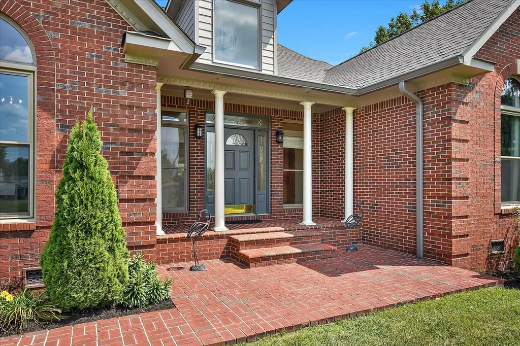 2309 Allen Ferry Road Smithville TN 37166