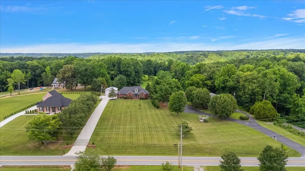 2309 Allen Ferry Road Smithville TN 37166