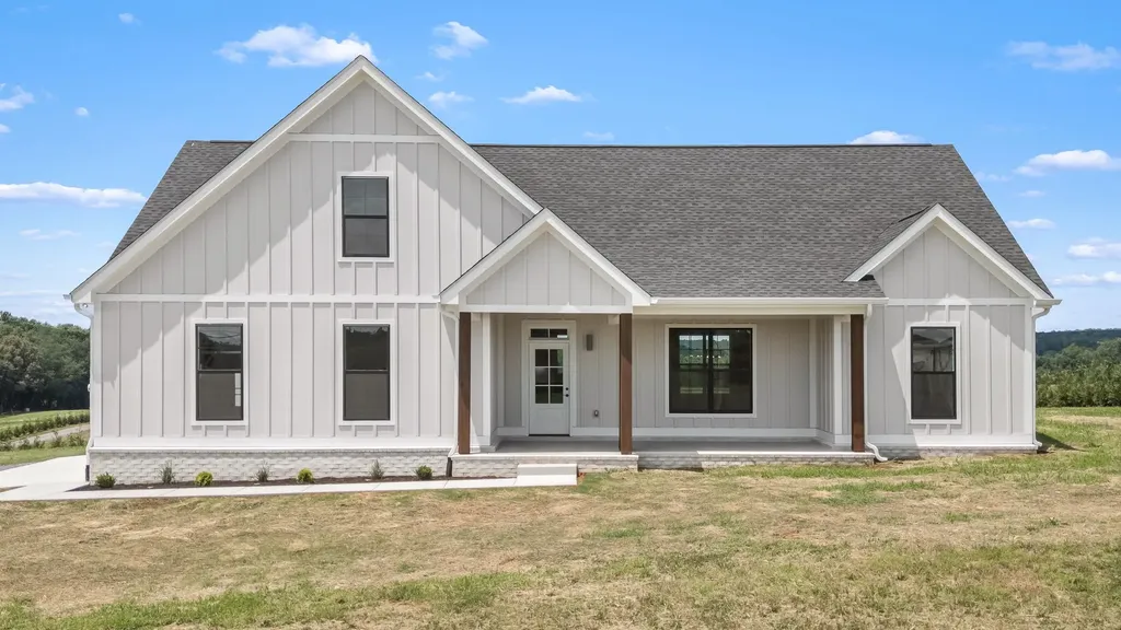 6918 Shelbyville Road Morrison TN 37357