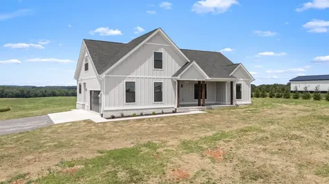 6918 Shelbyville Road Morrison TN 37357