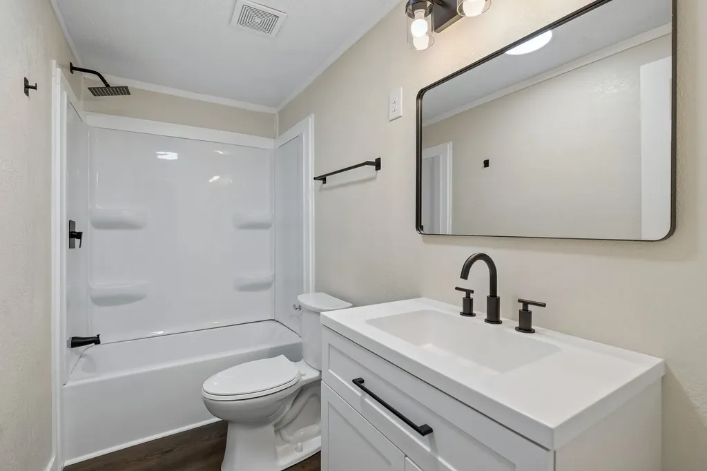 5219 Hancock Road Silver Point TN 38582