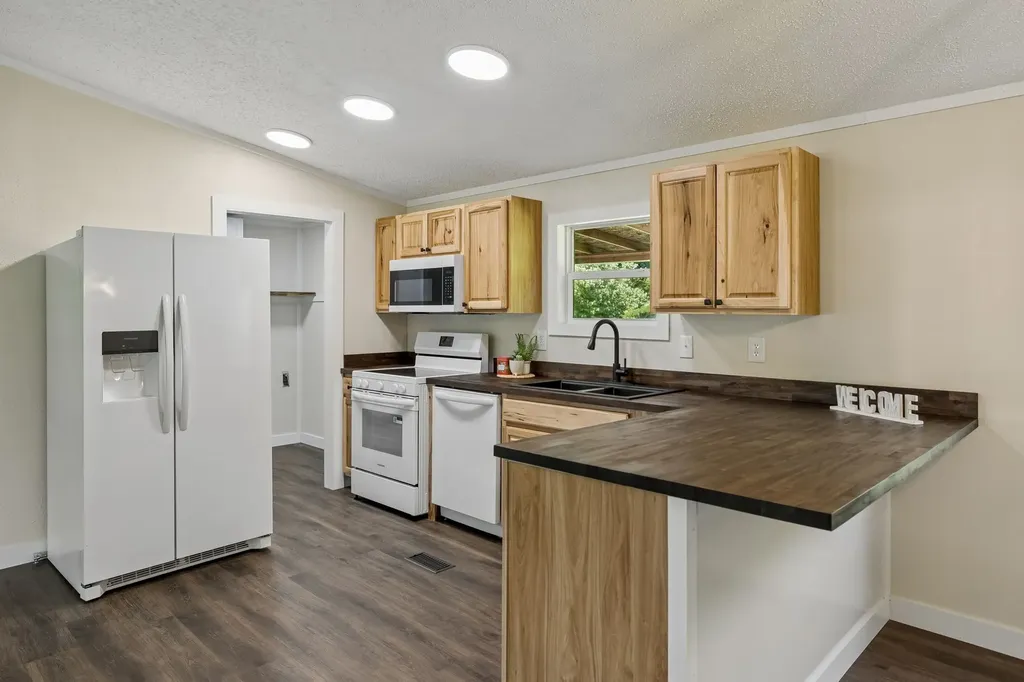 5219 Hancock Road Silver Point TN 38582