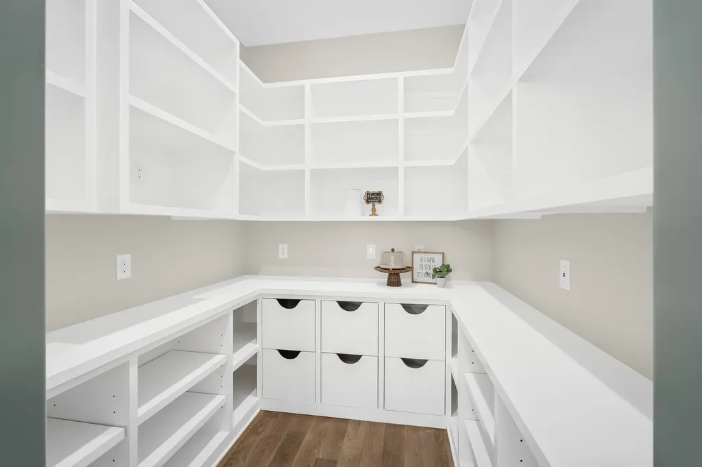 4289 Moore Lane Culleoka TN 38451