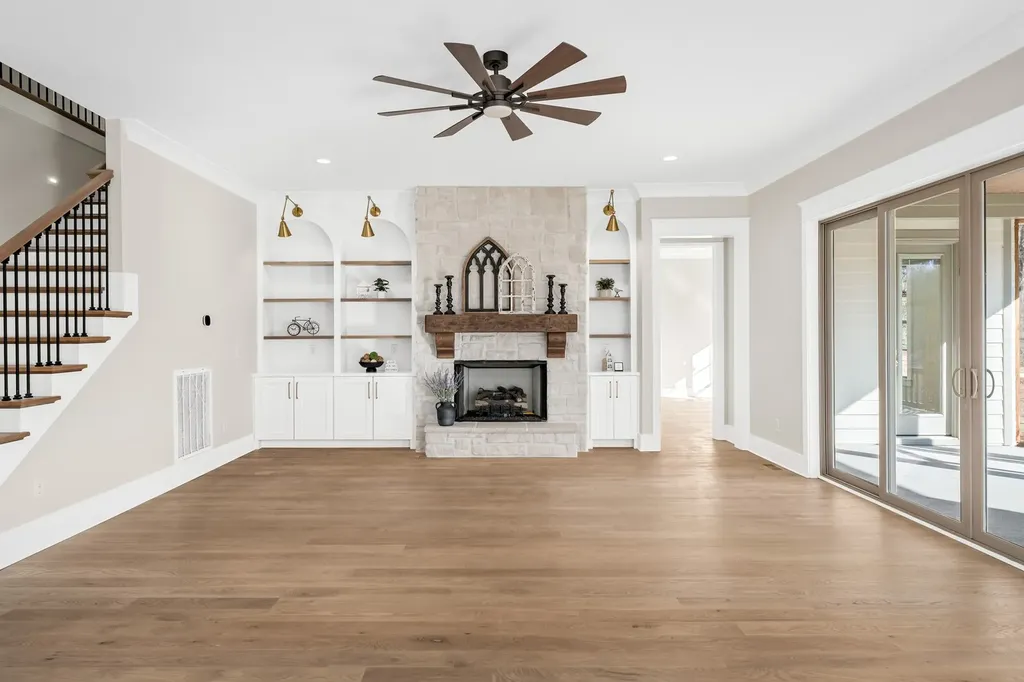 4289 Moore Lane Culleoka TN 38451