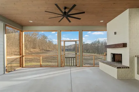 4289 Moore Lane Culleoka TN 38451
