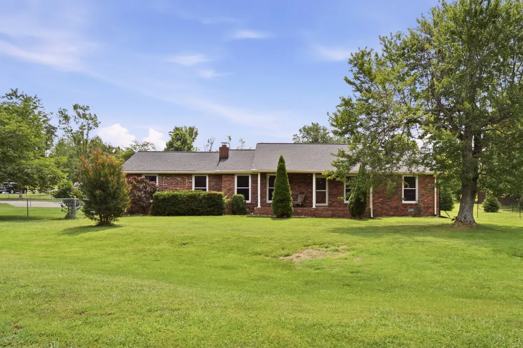 100 Jonquil Way Lebanon TN 37090
