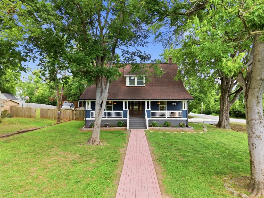 1601 Jones Avenue Nashville TN 37207