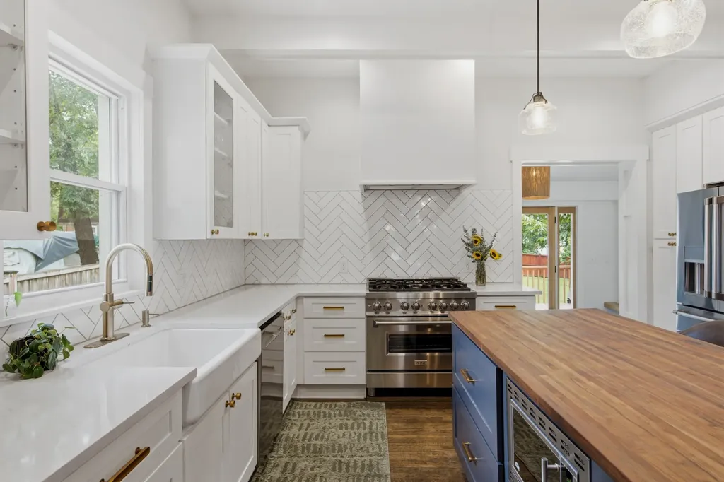 1601 Jones Avenue Nashville TN 37207