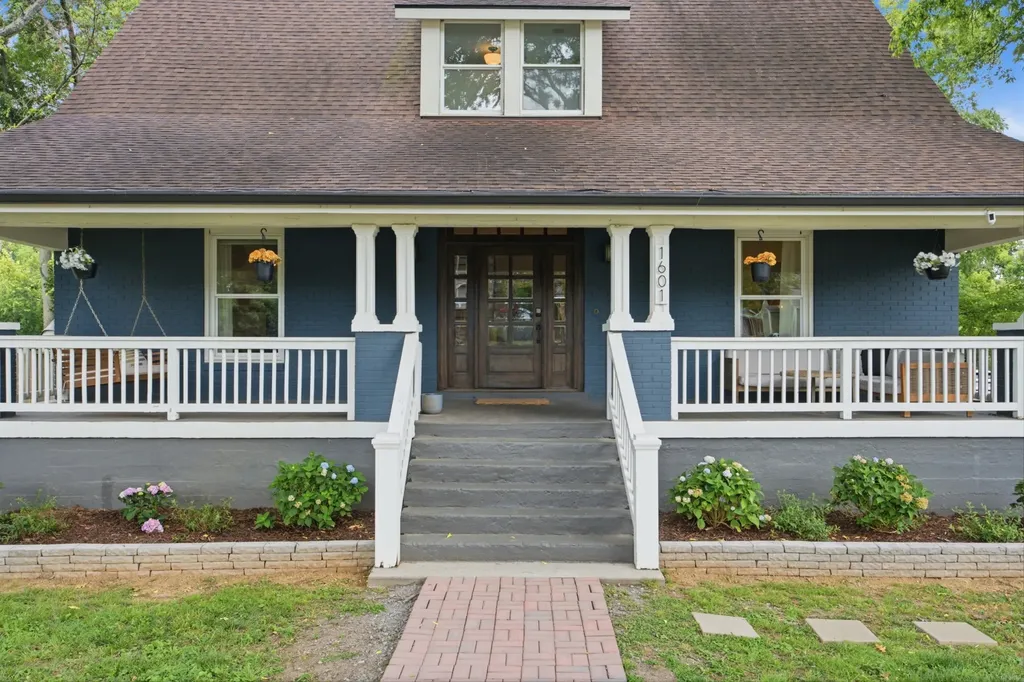 1601 Jones Avenue Nashville TN 37207