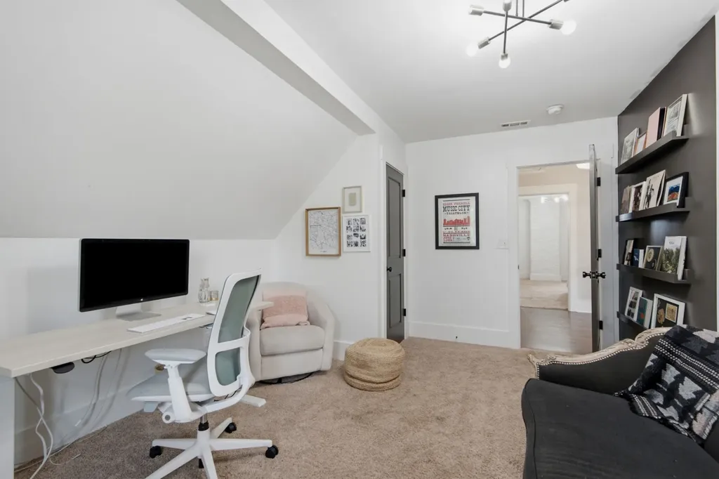 1601 Jones Avenue Nashville TN 37207