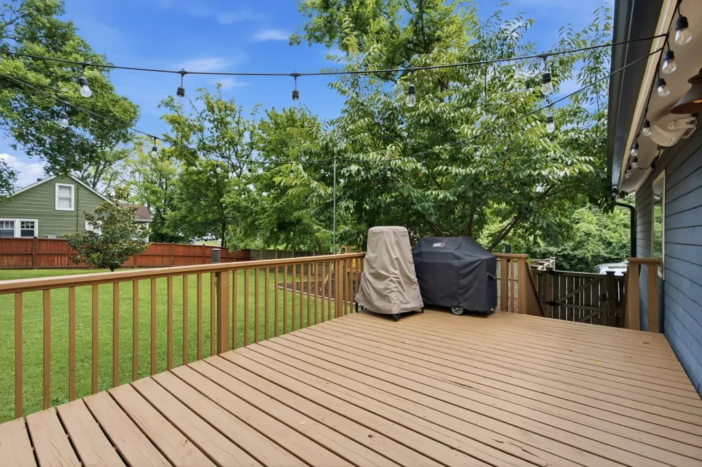 1601 Jones Avenue Nashville TN 37207