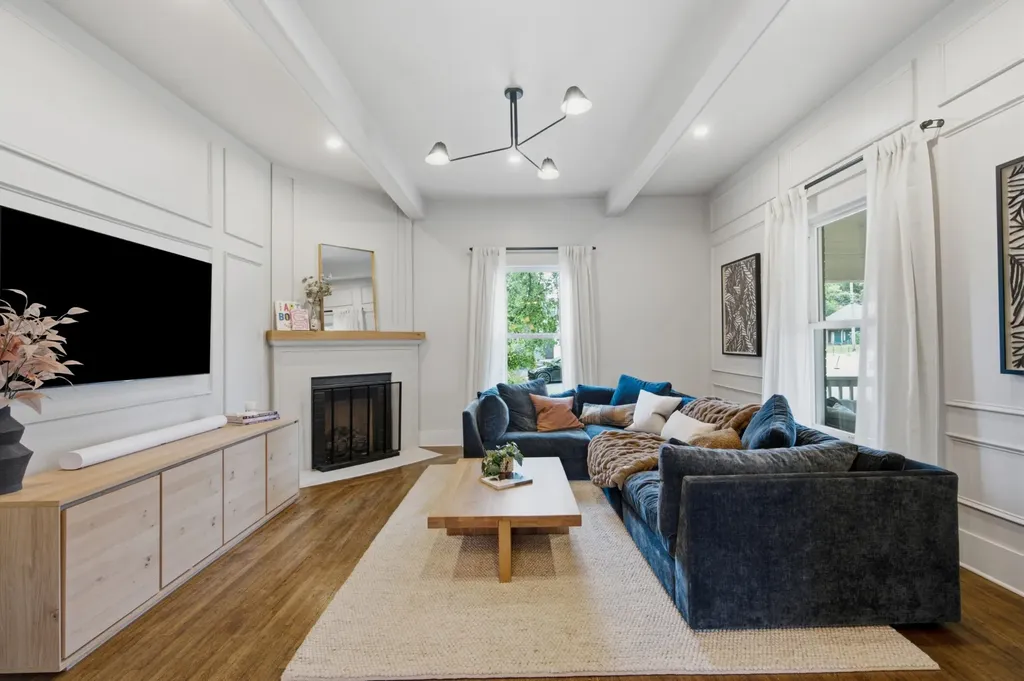 1601 Jones Avenue Nashville TN 37207