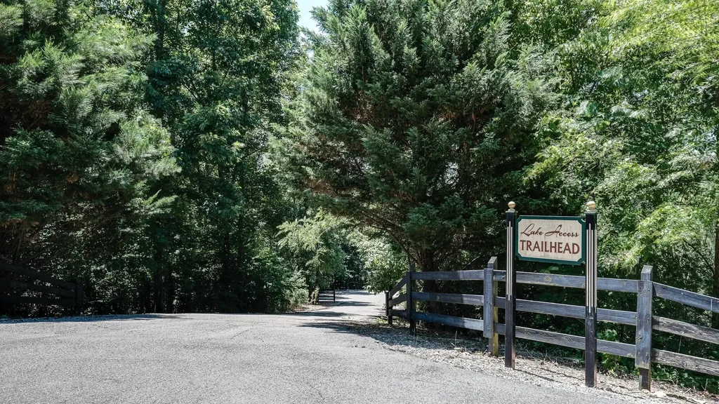302 Swiper Drive Smithville TN 37166