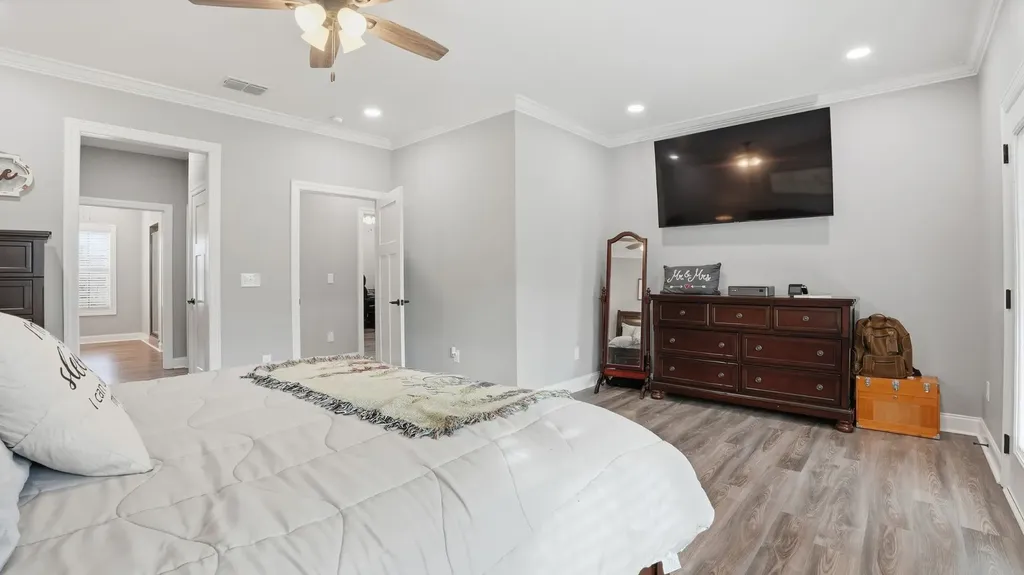 667 Pete Sain Road Manchester TN 37355