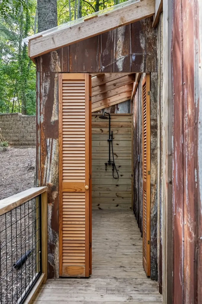150 Marina View Point Smithville TN 37166