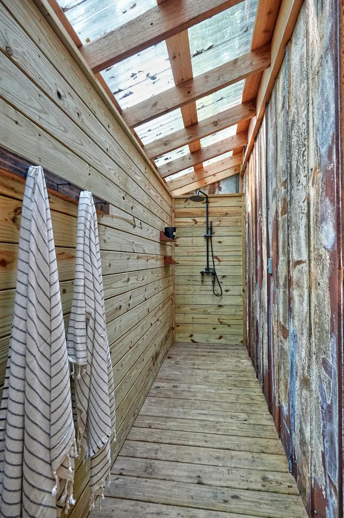 150 Marina View Point Smithville TN 37166