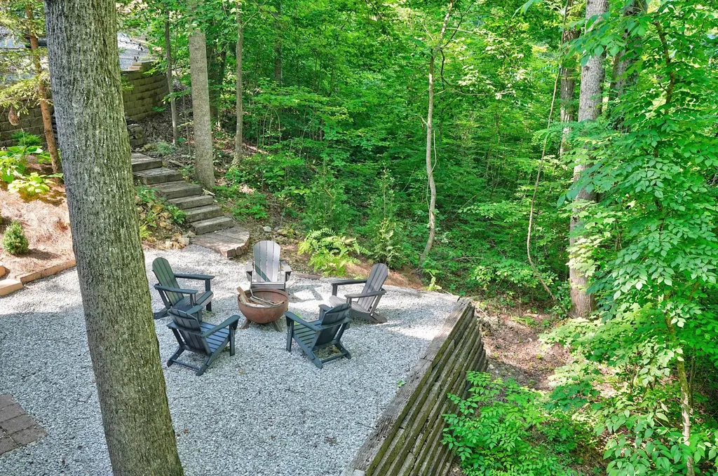 150 Marina View Point Smithville TN 37166