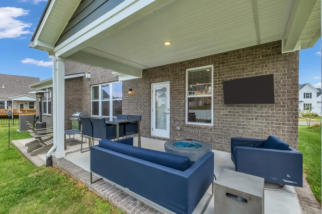 885 Rockwell Drive Hendersonville TN 37075