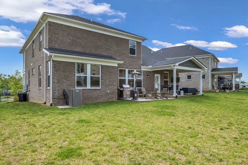 885 Rockwell Drive Hendersonville TN 37075
