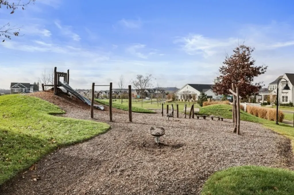 885 Rockwell Drive Hendersonville TN 37075