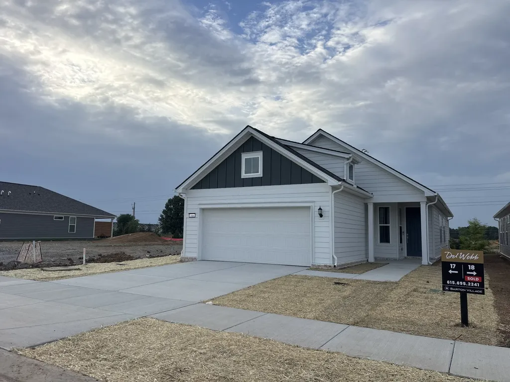506 Scarlet Oak Drive Lebanon TN 37090