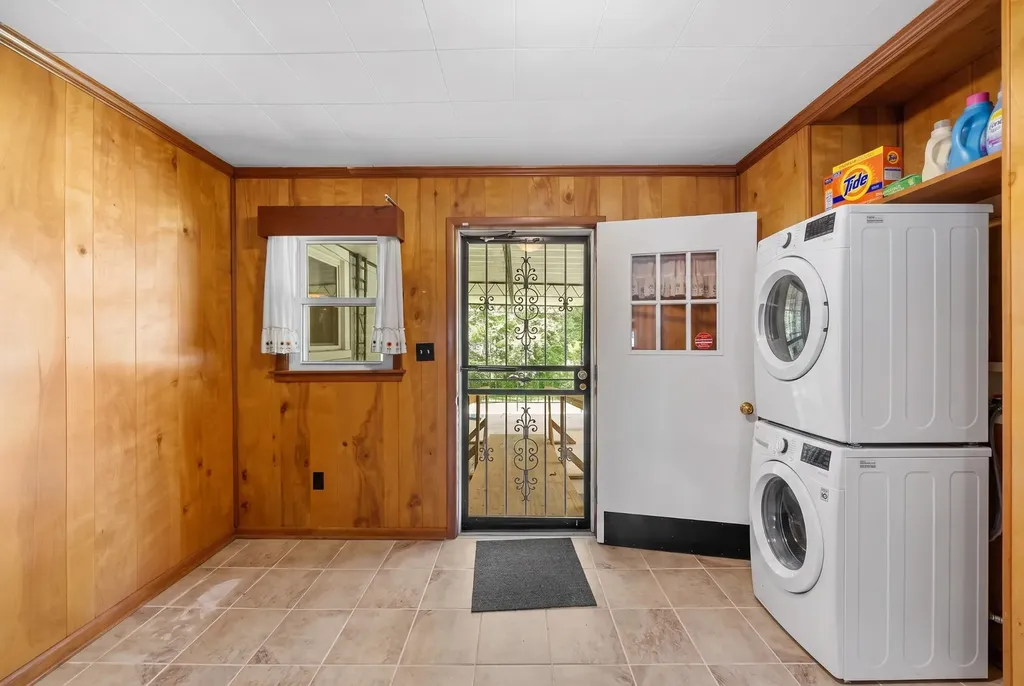 122 Anderson Drive Tullahoma TN 37388