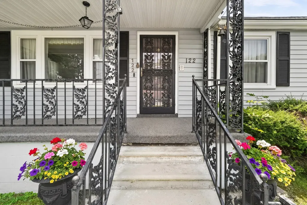 122 Anderson Drive Tullahoma TN 37388