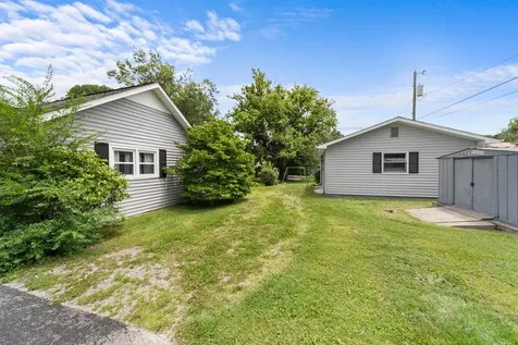 122 Anderson Drive Tullahoma TN 37388