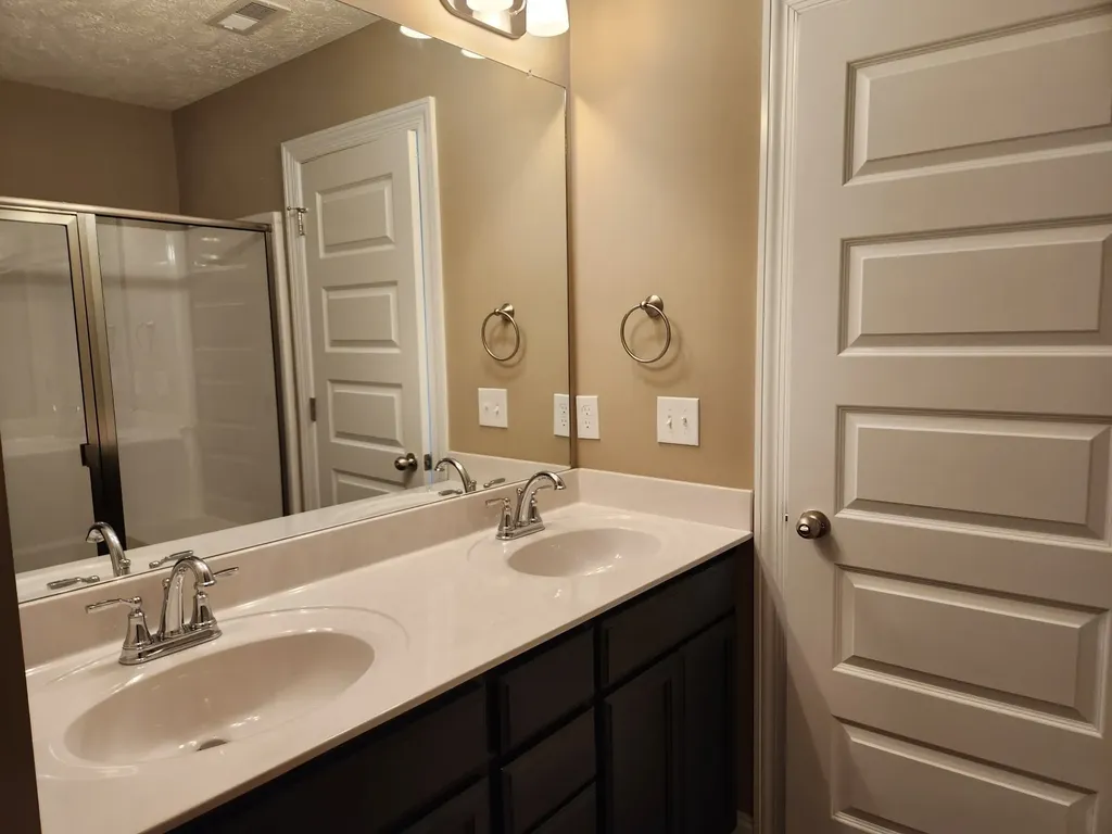 3005 Upstream Road Christiana TN 37037