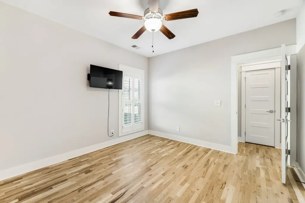 814 Stovers Glen Murfreesboro TN 37128