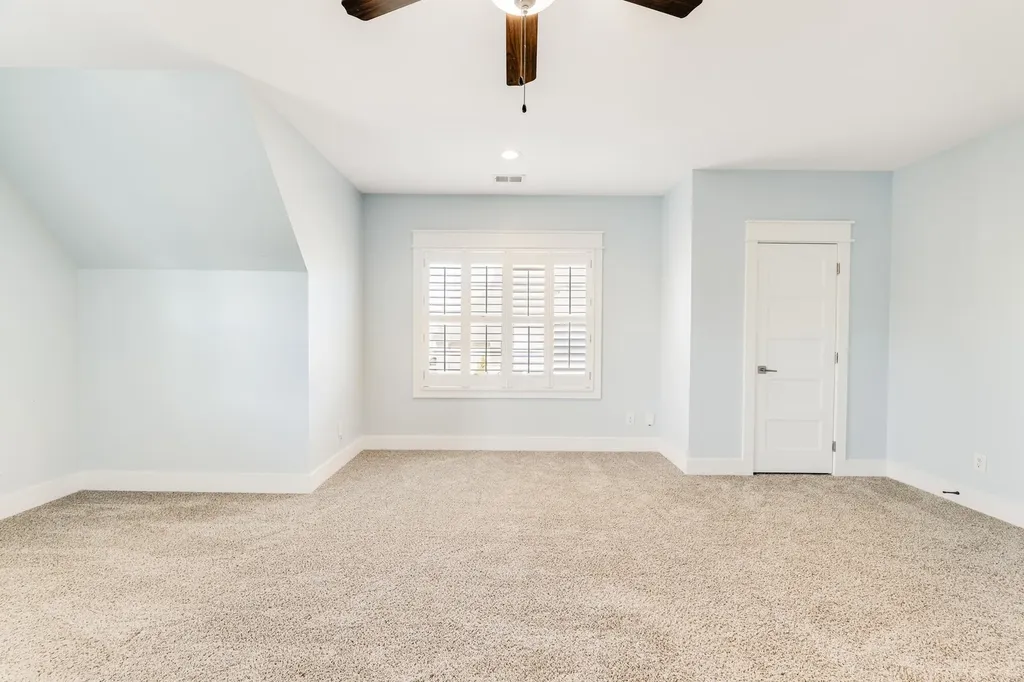 814 Stovers Glen Murfreesboro TN 37128