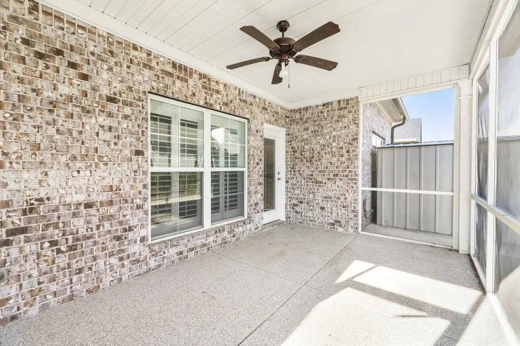 814 Stovers Glen Murfreesboro TN 37128