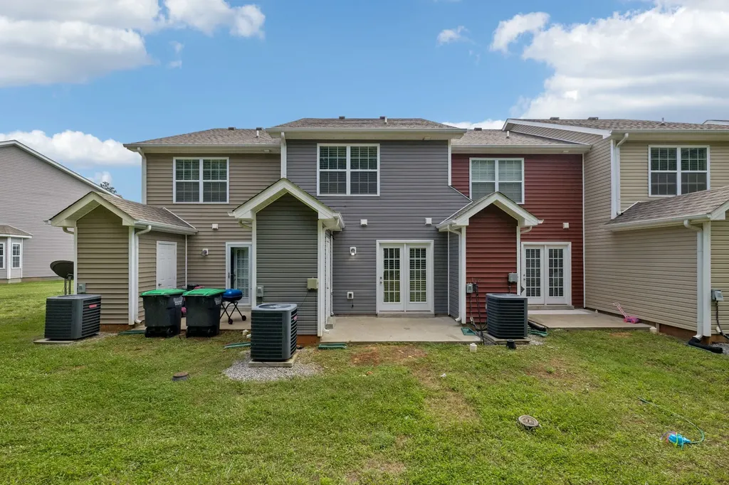 375 Sam Houston Circle Clarksville TN 37040