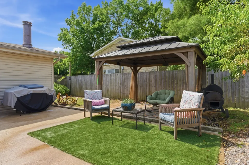 450 Sanders Ferry Road Hendersonville TN 37075