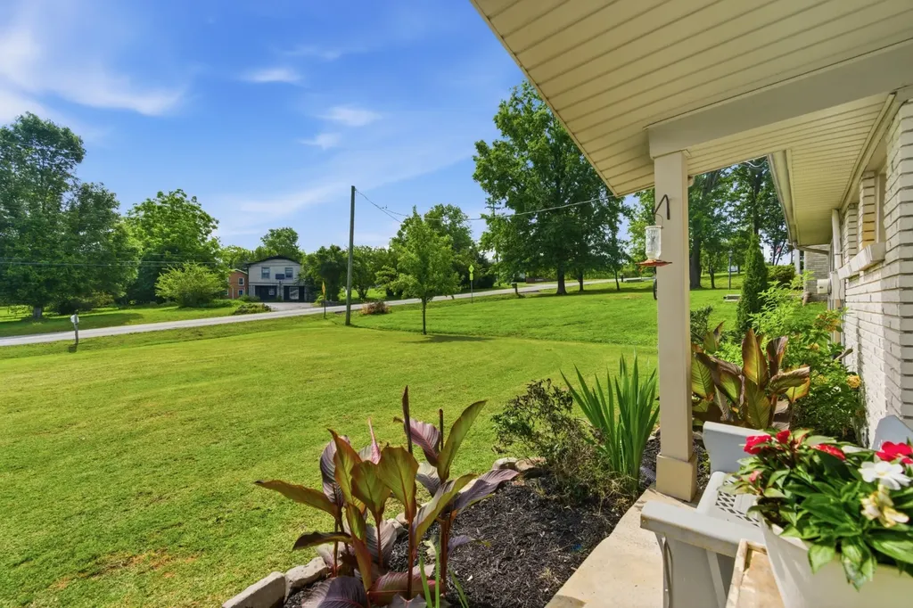 450 Sanders Ferry Road Hendersonville TN 37075