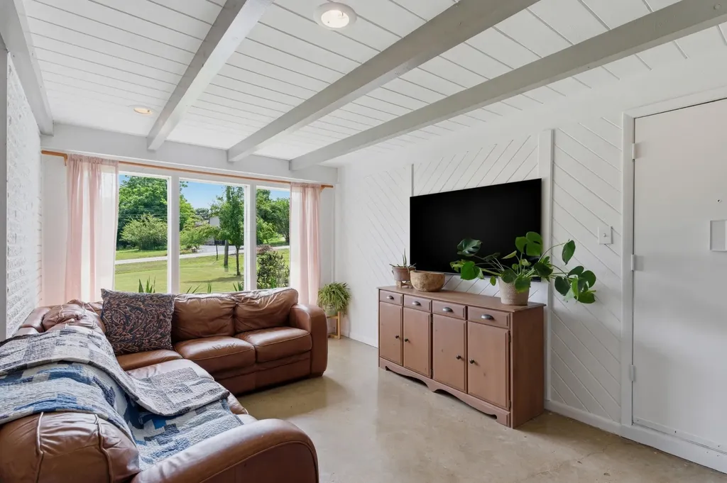 450 Sanders Ferry Road Hendersonville TN 37075