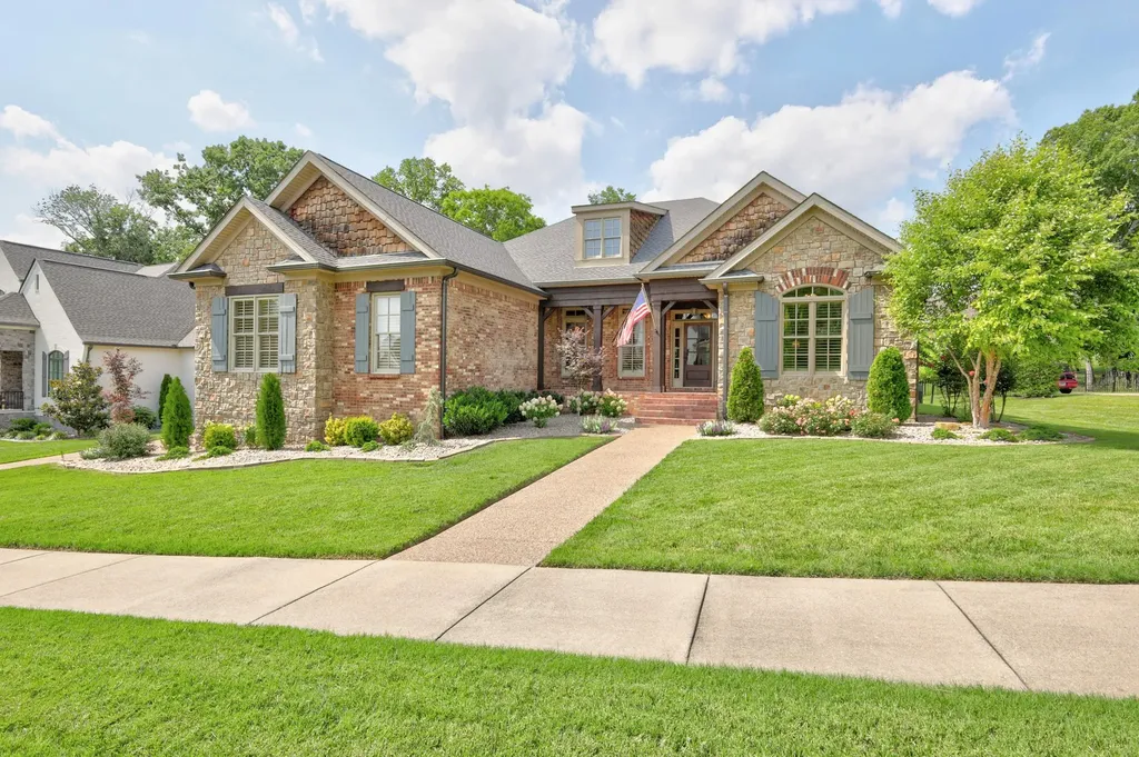 161 Hamilton Springs Boulevard Lebanon TN 37087