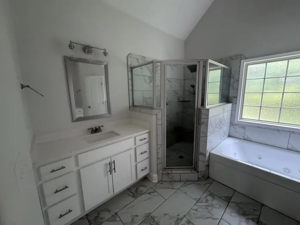 1140 Chagford Drive Clarksville TN 37043