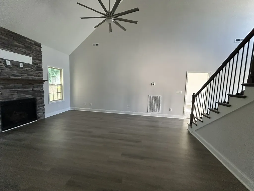 1140 Chagford Drive Clarksville TN 37043
