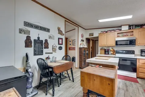 3895 Old Stewart Road Tennessee Ridge TN 37178