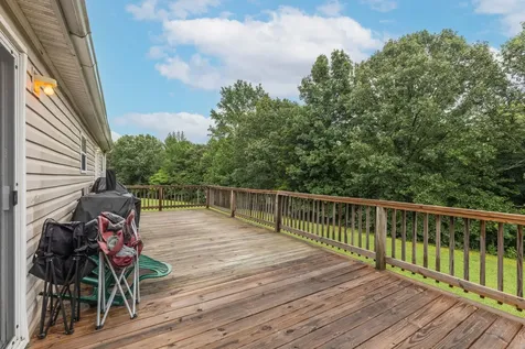 3895 Old Stewart Road Tennessee Ridge TN 37178