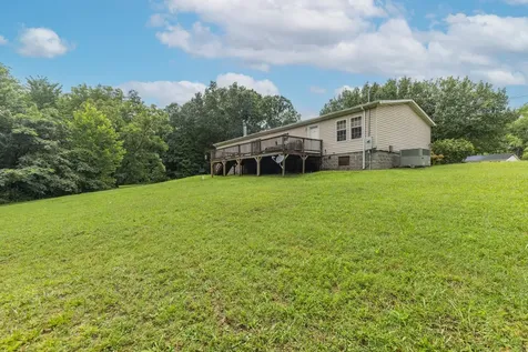 3895 Old Stewart Road Tennessee Ridge TN 37178