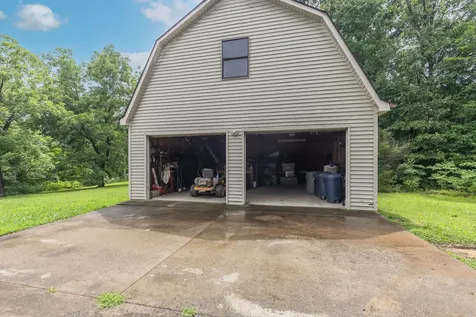 3895 Old Stewart Road Tennessee Ridge TN 37178