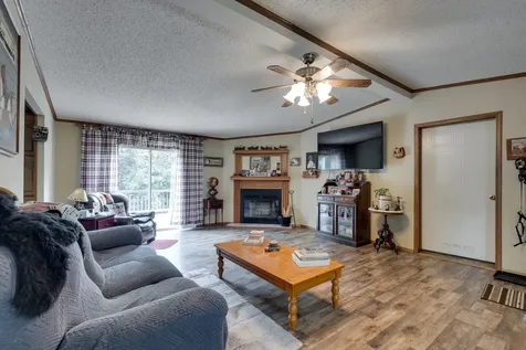3895 Old Stewart Road Tennessee Ridge TN 37178