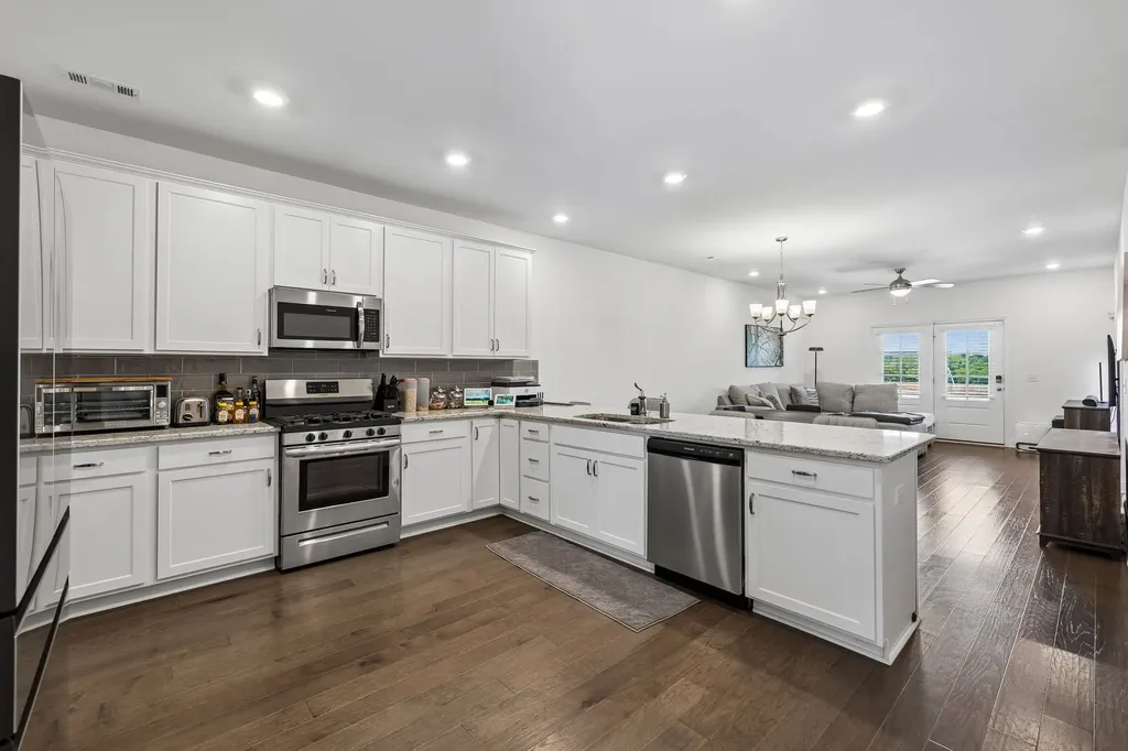 428 Alter Terrace Lebanon TN 37087