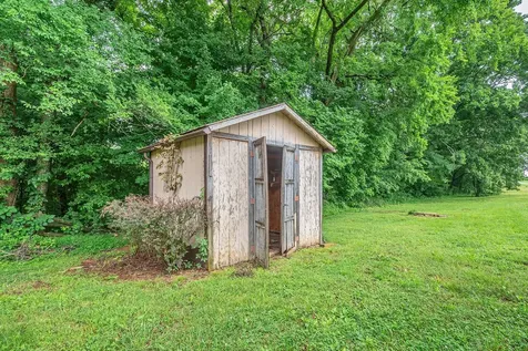 2255 Rose Hill Road Pulaski TN 38478