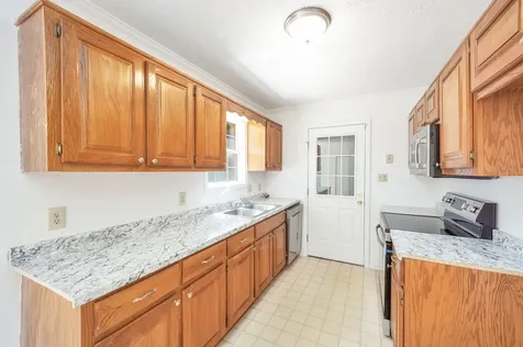 34 Valleyfield Cove Jackson TN 38305