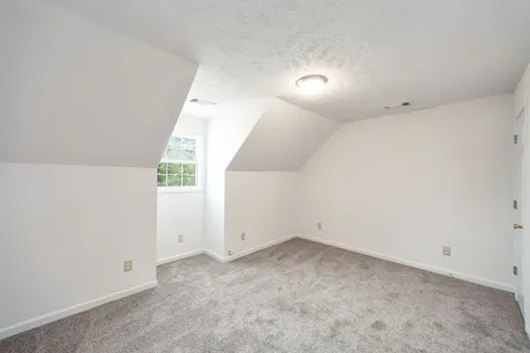 34 Valleyfield Cove Jackson TN 38305