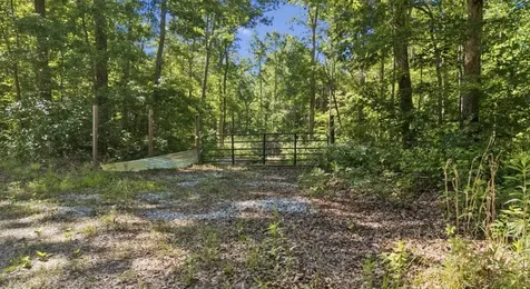 9 Dollar Lane Altamont TN 37301